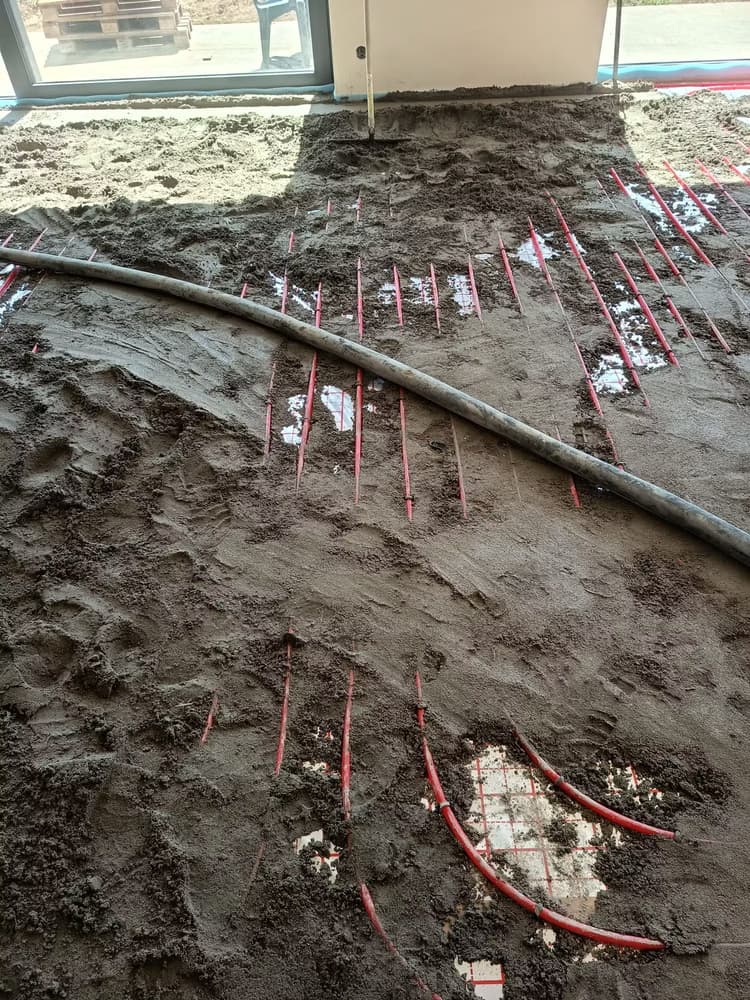 Nehotový suchý potěr - realizace společností AD Podlady